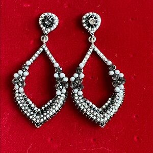 Elegant Black and White Drop Earrings